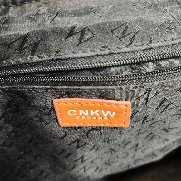 CNKW Canada Faux Snakeskin Purse Tote NEW - Picture 8 of 11